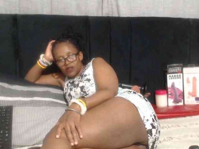 Sheila80 webcam