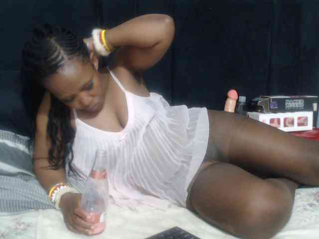 Sheila80 webcam