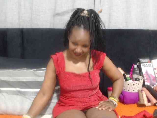 Sheila80 webcam