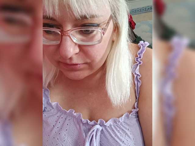 Vika211 live cam on BongaCams