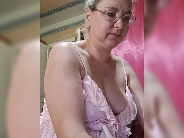 Vika211 live cam on BongaCams