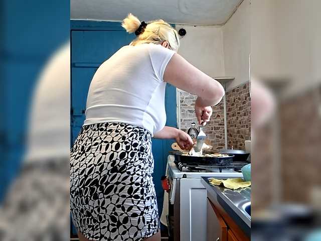 Vika211's BongaCams show and profile