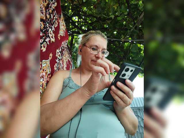 Vika211 live cam on BongaCams