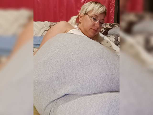 Vika211 live cam on BongaCams