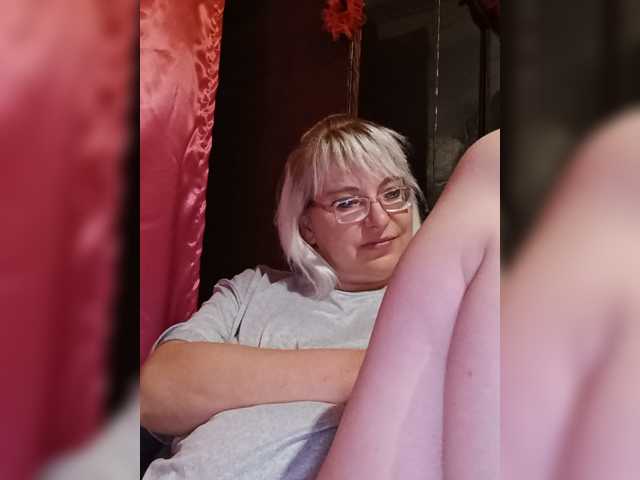 Vika211 live cam on BongaCams