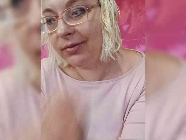 Vika211 webcam