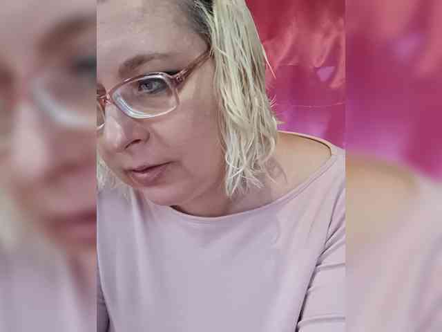 Vika211 webcam