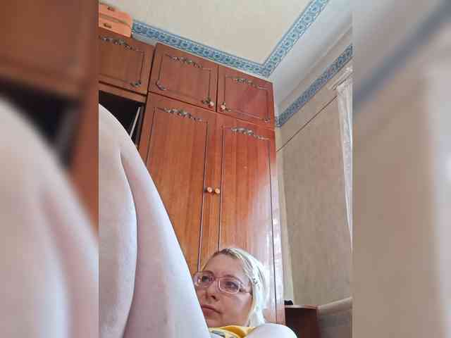 Vika211 webcam