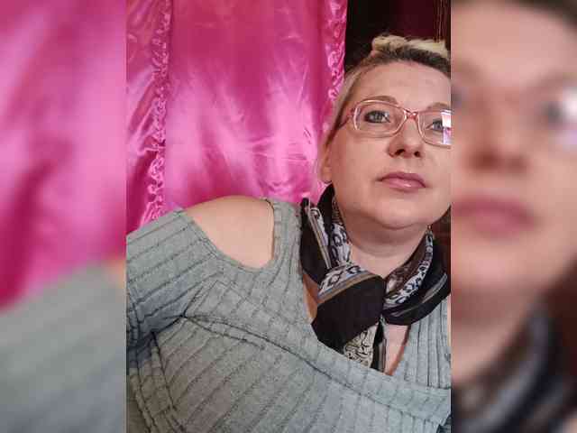 Vika211 webcam