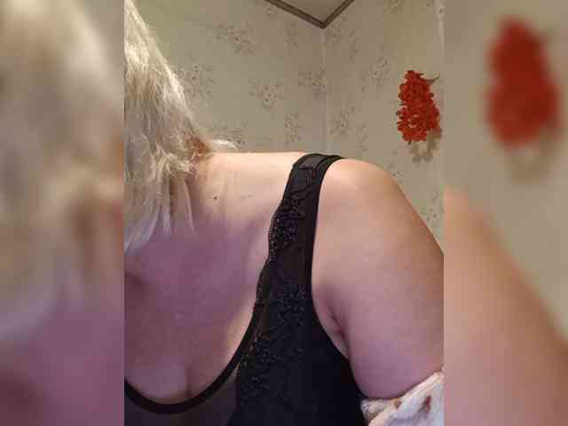 Vika211 webcam