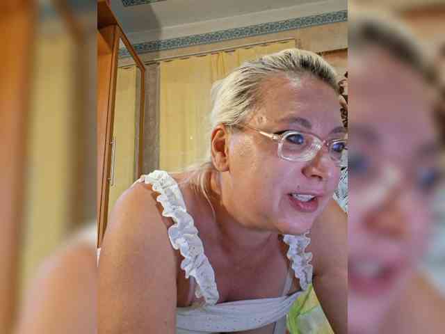 Vika211 webcam