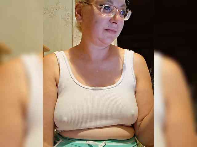 Vika211 webcam