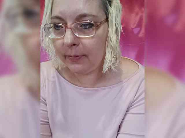 Vika211 webcam