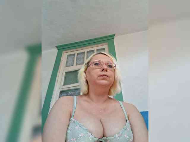 Vika211 webcam