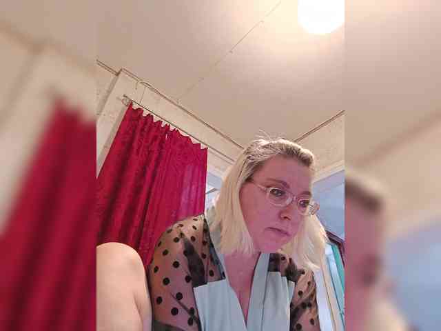 Vika211 webcam