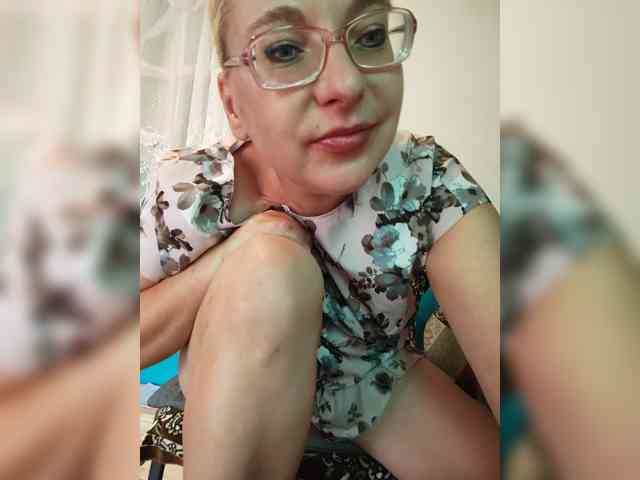 Vika211 webcam