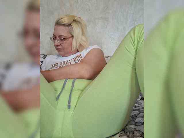 Vika211 webcam