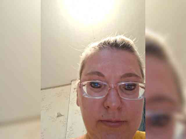 Vika211 webcam