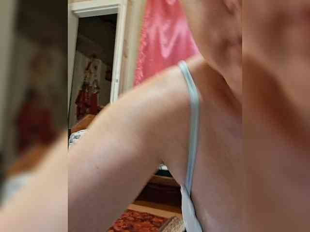 Vika211 webcam