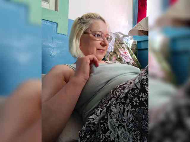 Vika211 webcam