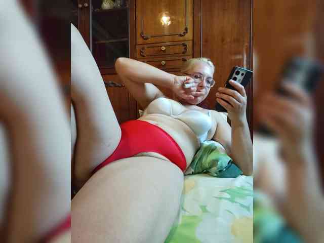 Vika211 webcam
