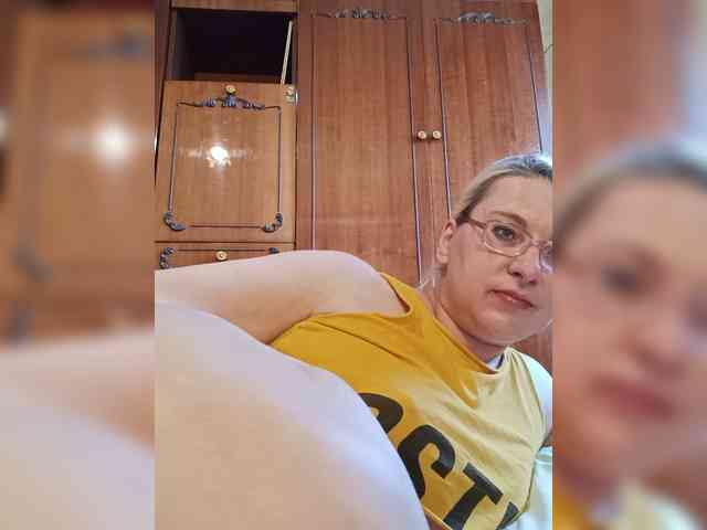 Vika211 webcam