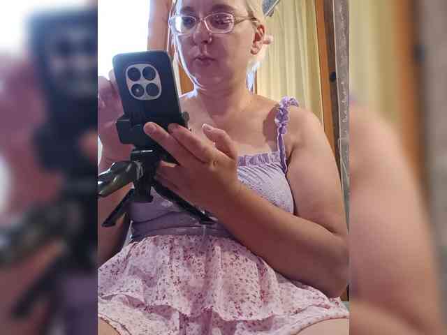 Vika211 webcam