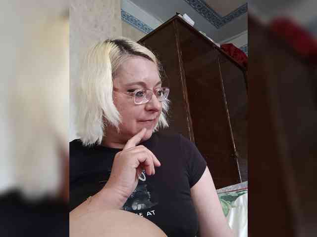 Vika211 webcam
