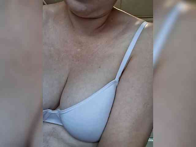 Vika211 webcam