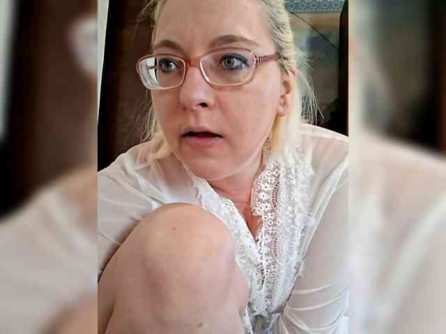 Vika211 webcam