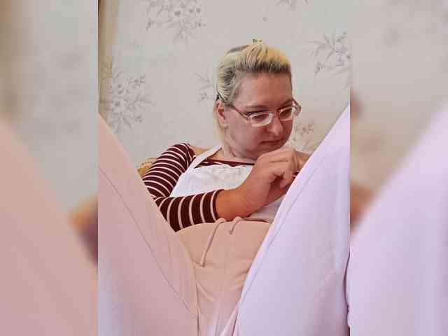 Vika211 webcam
