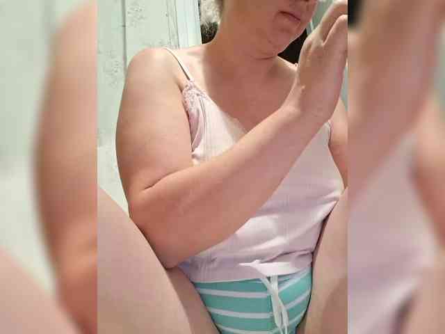 Vika211 webcam