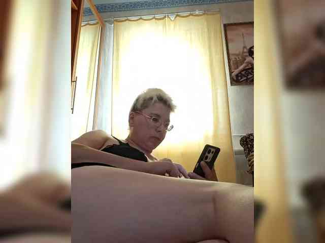Vika211 webcam