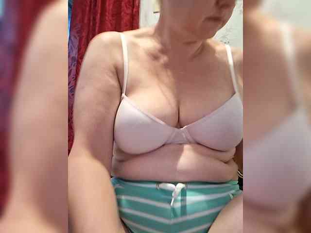Vika211 webcam