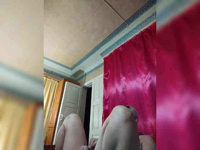 Vika211 webcam