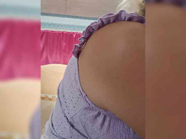 Vika211 webcam