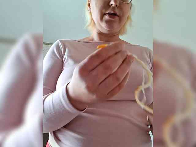 Vika211 webcam