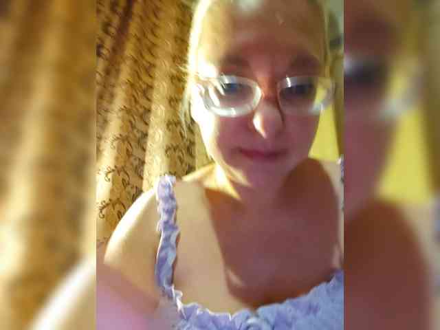 Vika211 webcam
