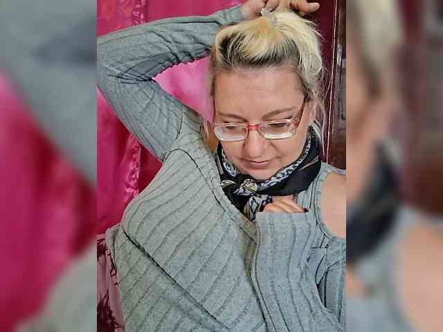 Vika211 webcam
