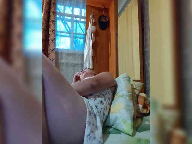 Vika211 webcam