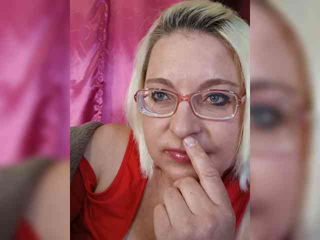 Vika211 webcam