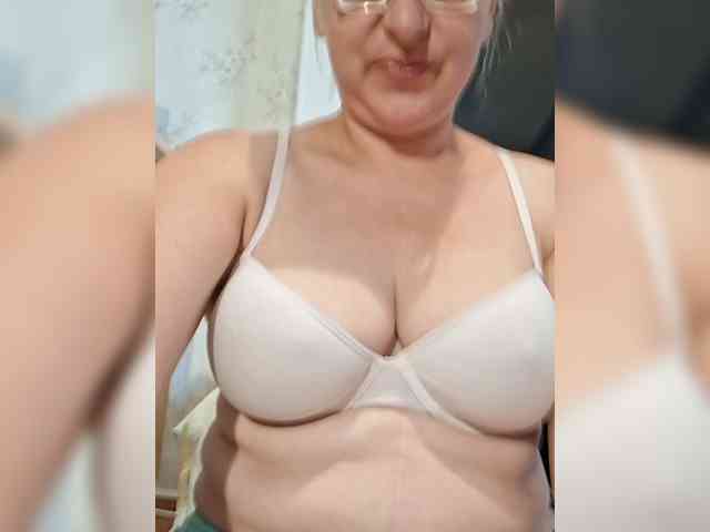 Vika211 webcam