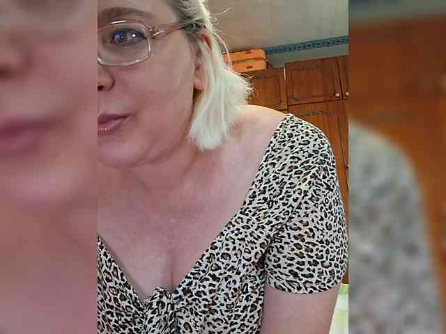 Vika211 webcam