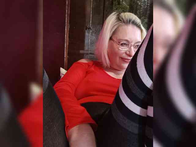 Vika211 webcam