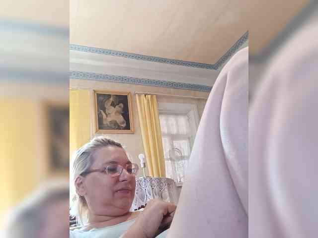 Vika211 webcam