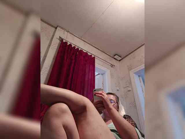 Vika211 webcam