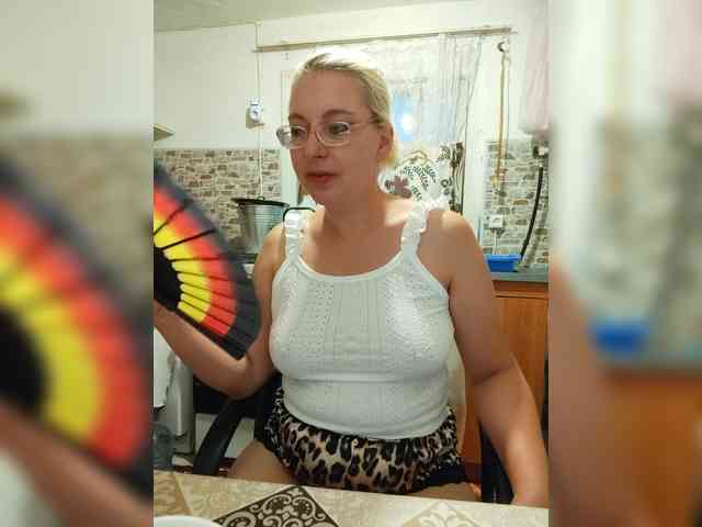 Vika211 webcam