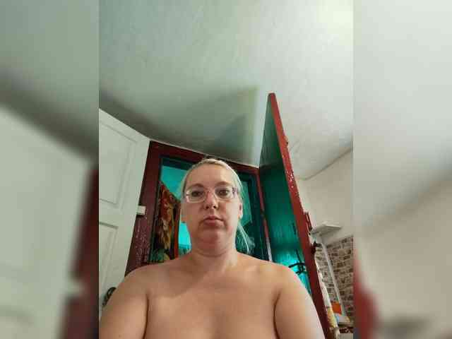Vika211 webcam
