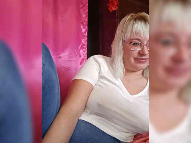 Vika211 webcam