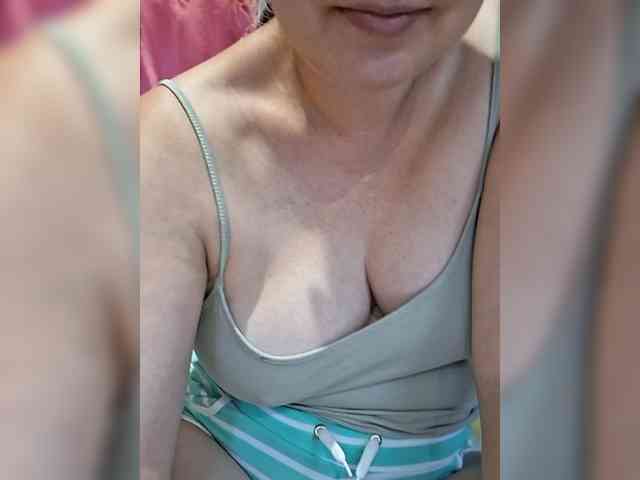Vika211 webcam